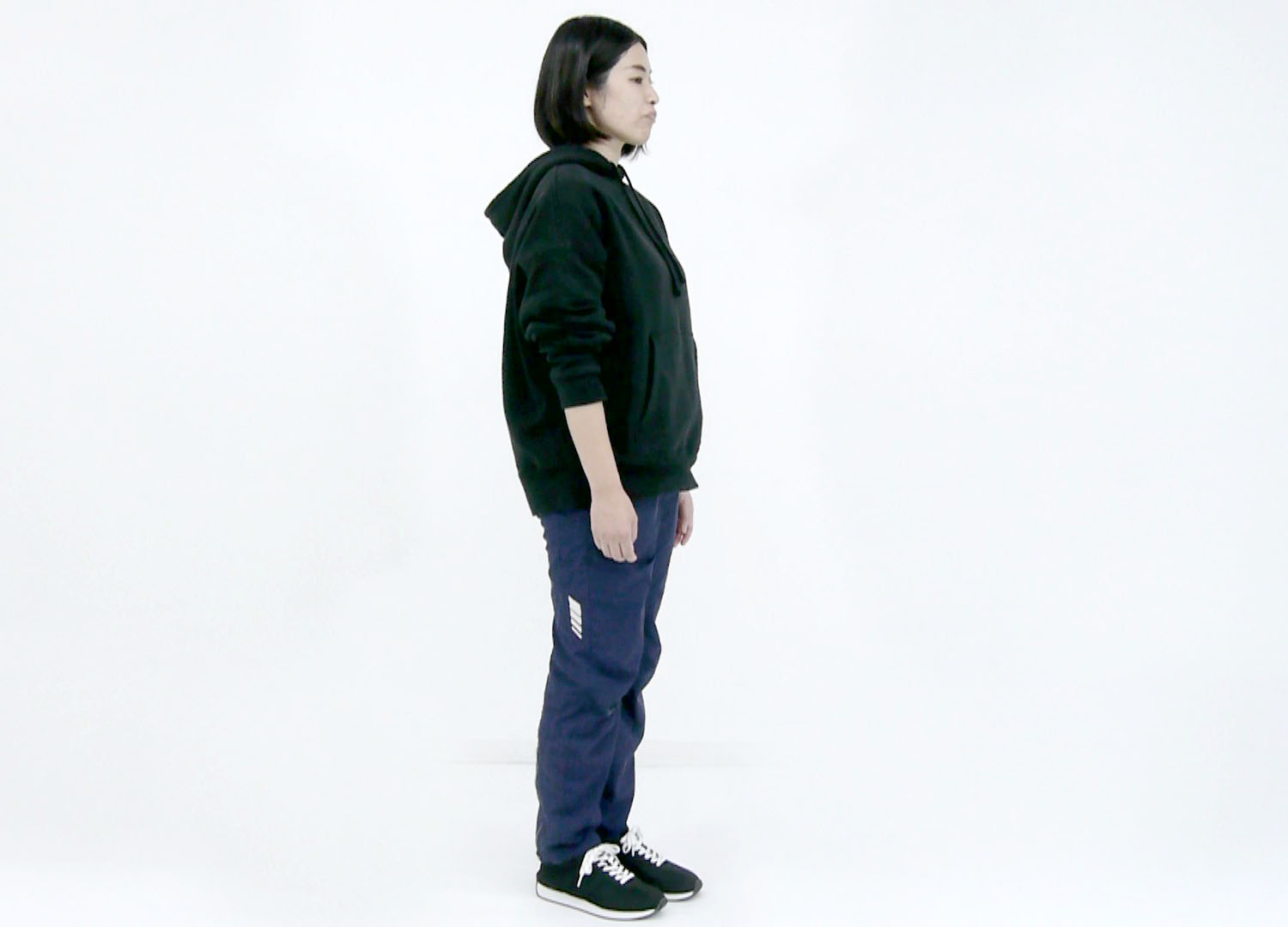 立って行います。